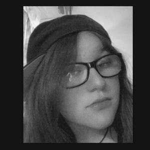 Meet your Posher, Lexi